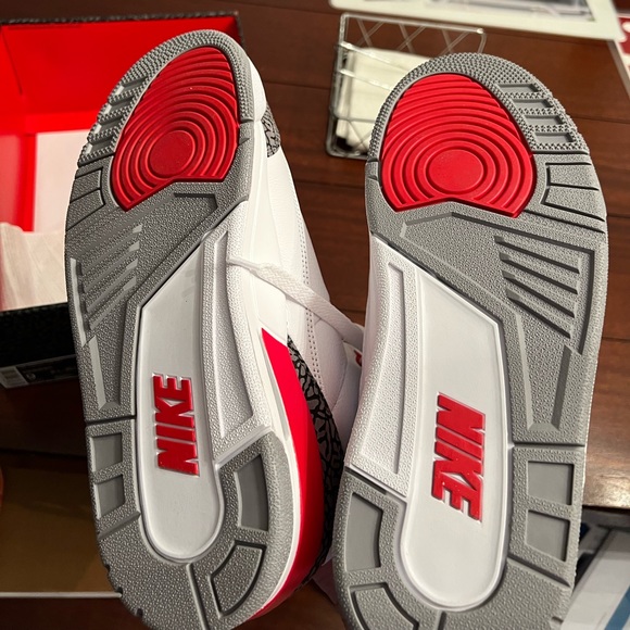 Jordan Retro 3's - Picture 7 of 7